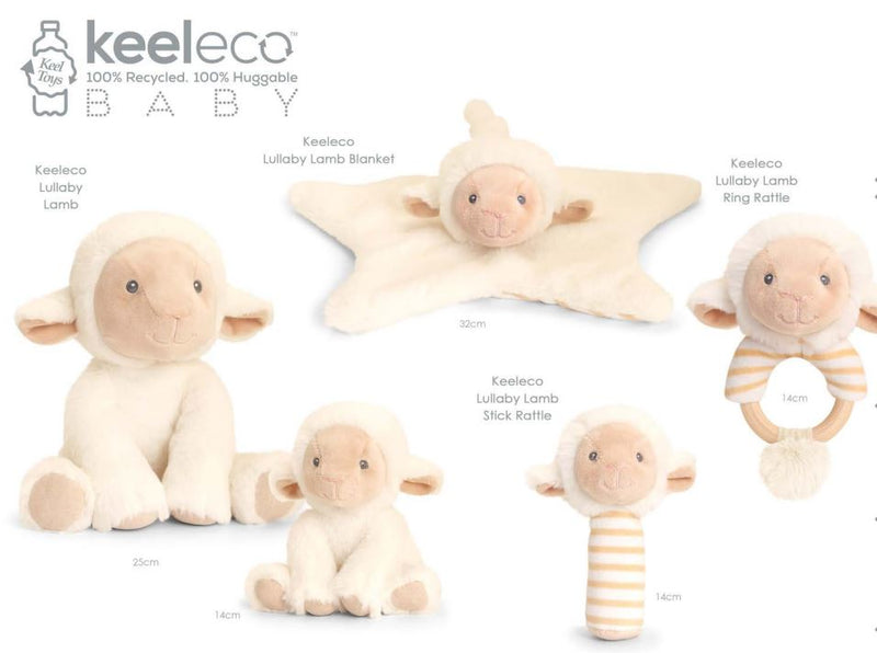Keel Toys Keeleco Lullaby Lamb Stick rangle - 15cm. Blødt  og miljøvenligt tøjdyr til din baby. Lev. 1-3 hverdg. Fri fragt fra 499,-