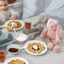 Teddykompaniet Vera rosa 40 cm. Super blød krammebamse i fantastisk kvalitet.  Alt i tøjdyr fra Teddykompaniet. Lev. 1-3 hverdg. Fri fragt fra 499,-